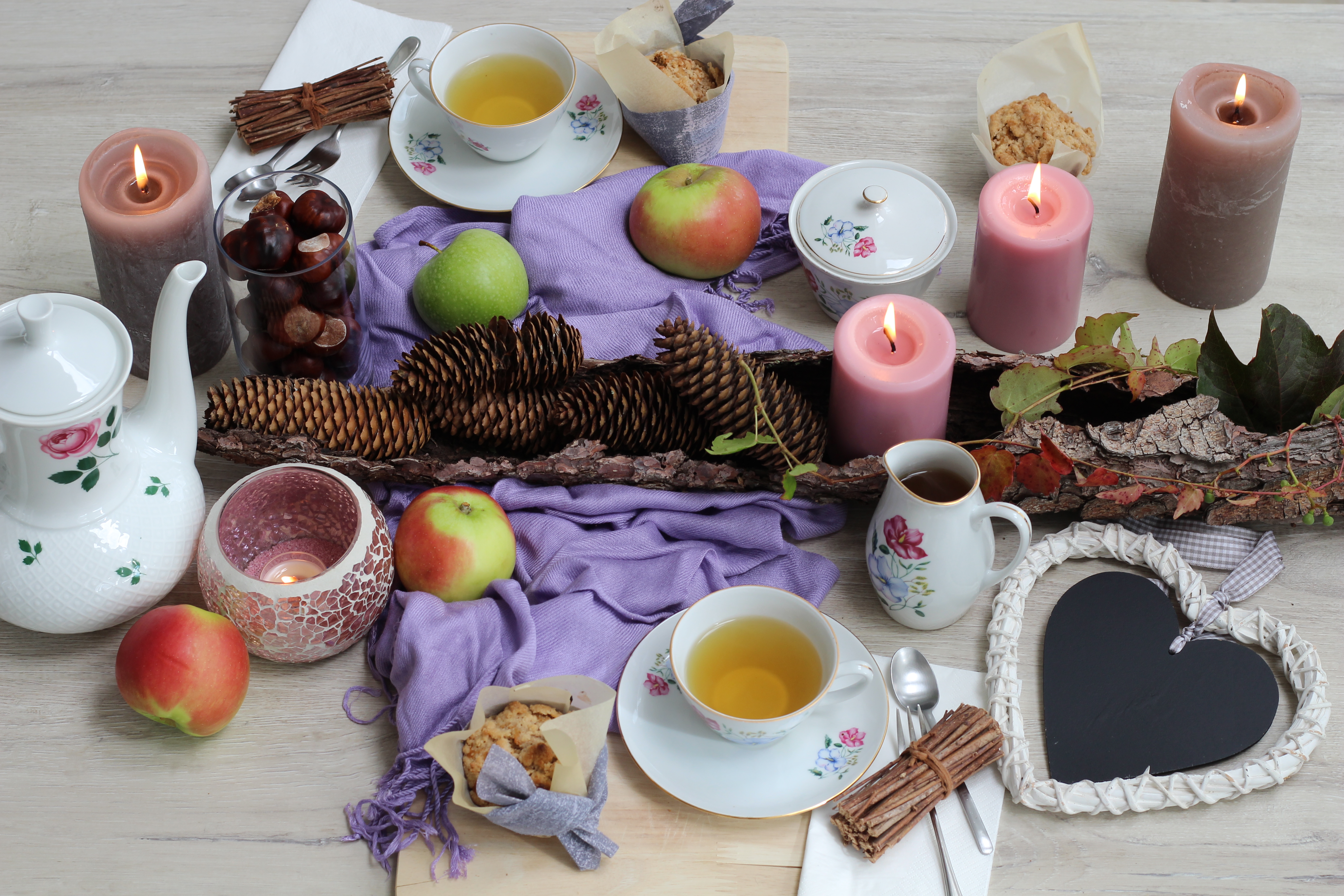 vegan-apfelmuffin-herbst-soulfood-table-deco-fall-autumn