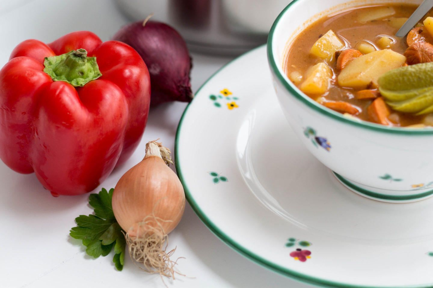 Vegan – Erdäpfelgulasch – Gulasch – Winter – Soulfood – Homespa – Plantbased (1 von 1)-7
