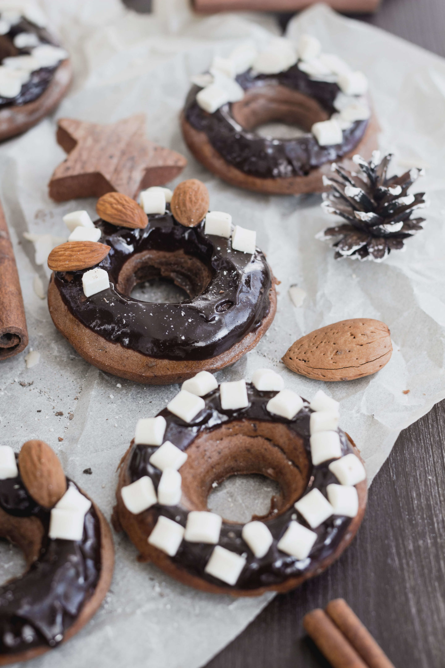 Vegane Donuts-ohne Hefe-Homemade-Winter- Soulfood- Schokolade- Zimt- Vanille- Rum- Ofendonuts-Dein HomeSpa – Food & Lifestyleblog aus dem Mostviertel